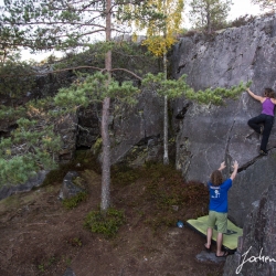 Kathi Schilling klettert "JAA sva, fb 5"